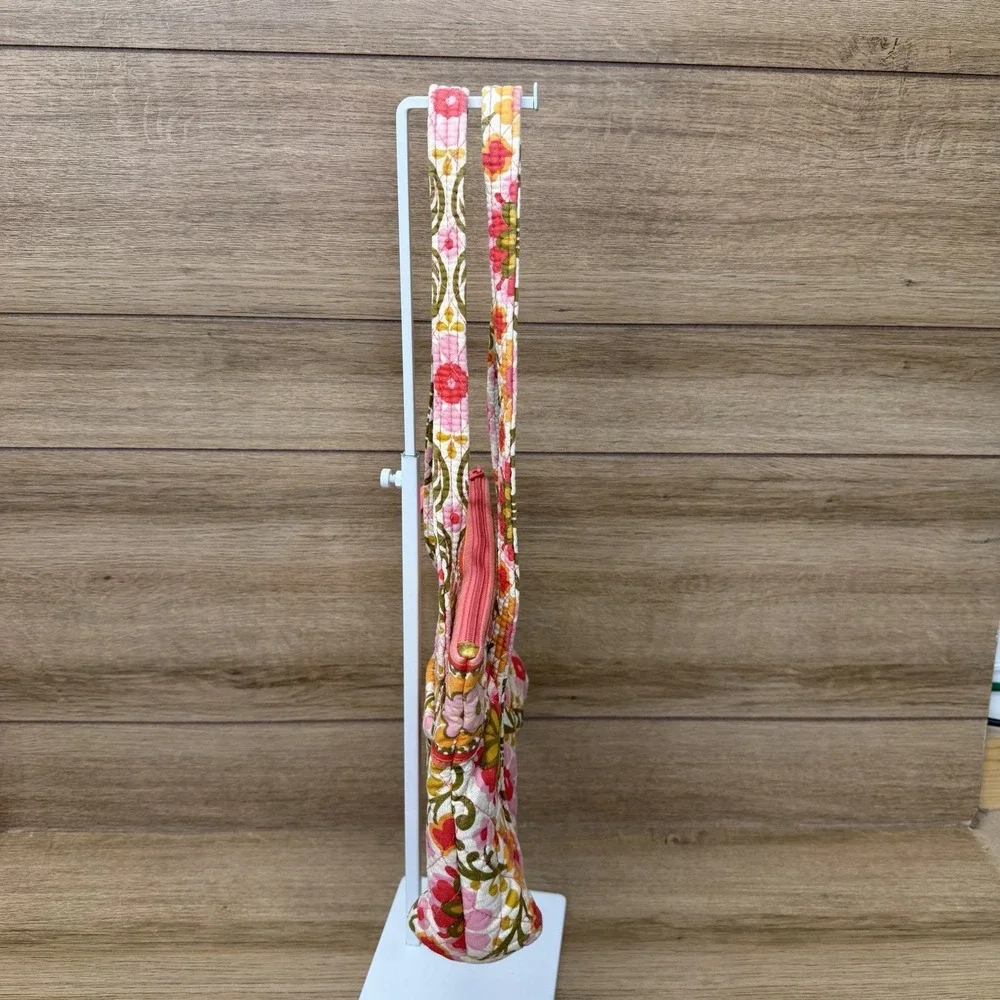 Vera Bradley Tote Shoulder Bag Folkloric Floral Pockets Retired Warm Summer